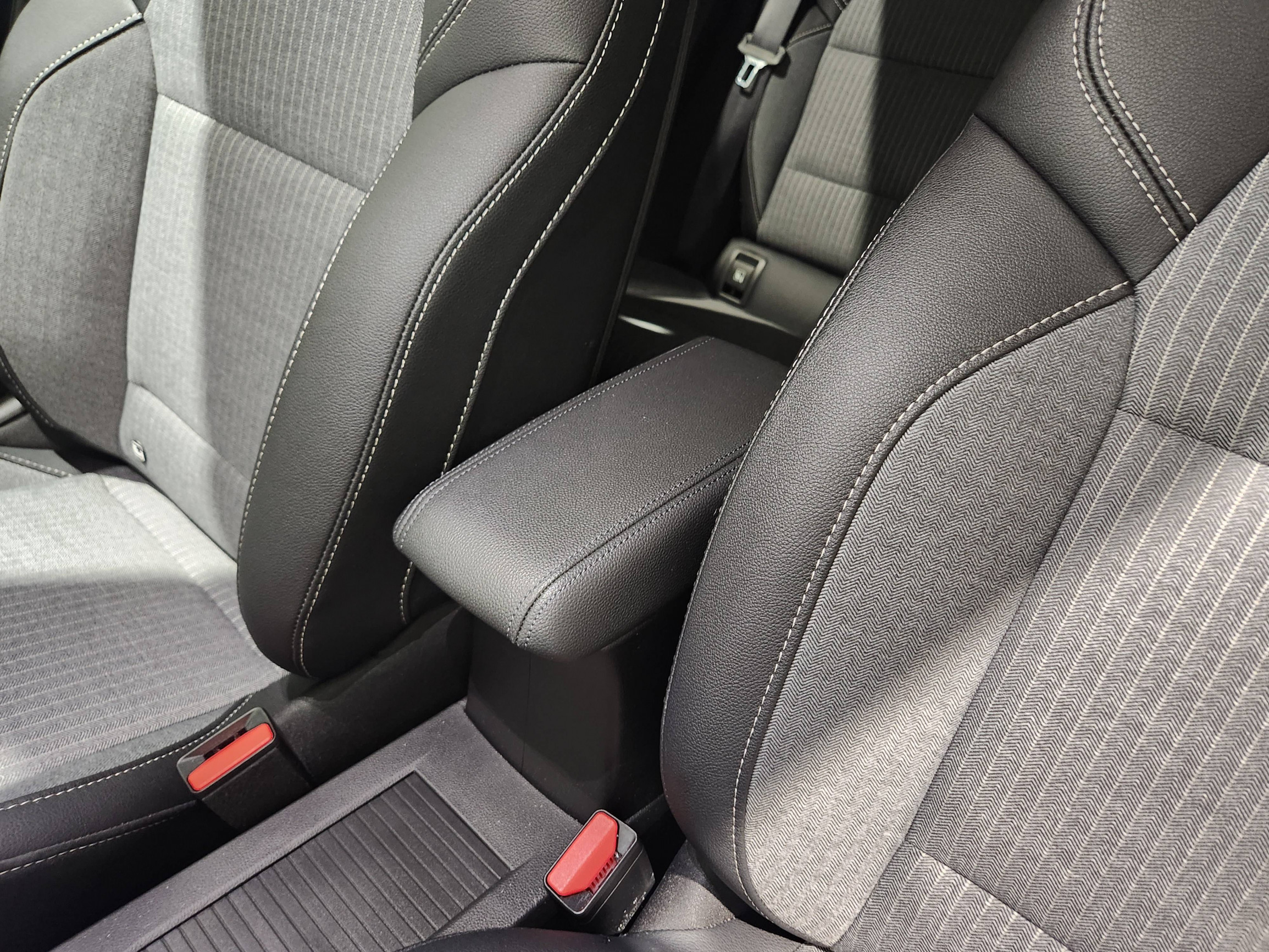 Vente en ligne Renault Clio 5 Clio TCe 90 ch GSR2 au prix de 20 590 €