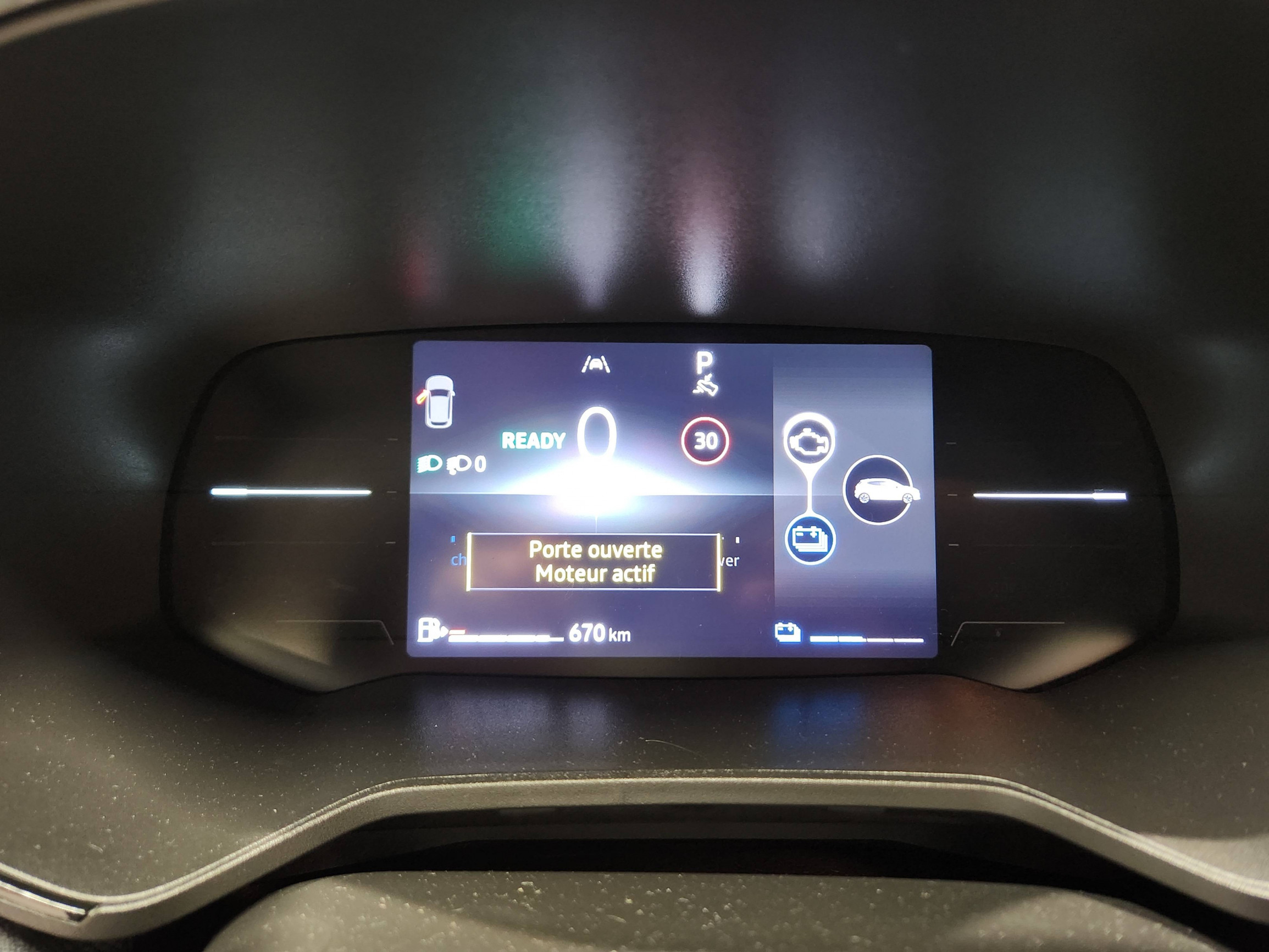 Vente en ligne Renault Clio 5 Clio E-Tech full hybrid 145 ch GSR2 au prix de 21 690 €