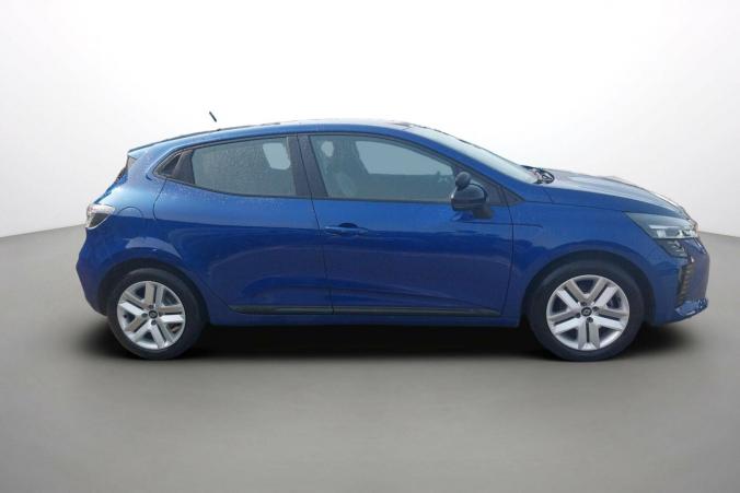 Vente en ligne Renault Clio 5 Clio Blue dCi 100 au prix de 16 499 €