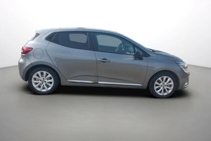 Vente en ligne Renault Clio 5 Clio E-Tech full hybrid 145 au prix de 19 999 €