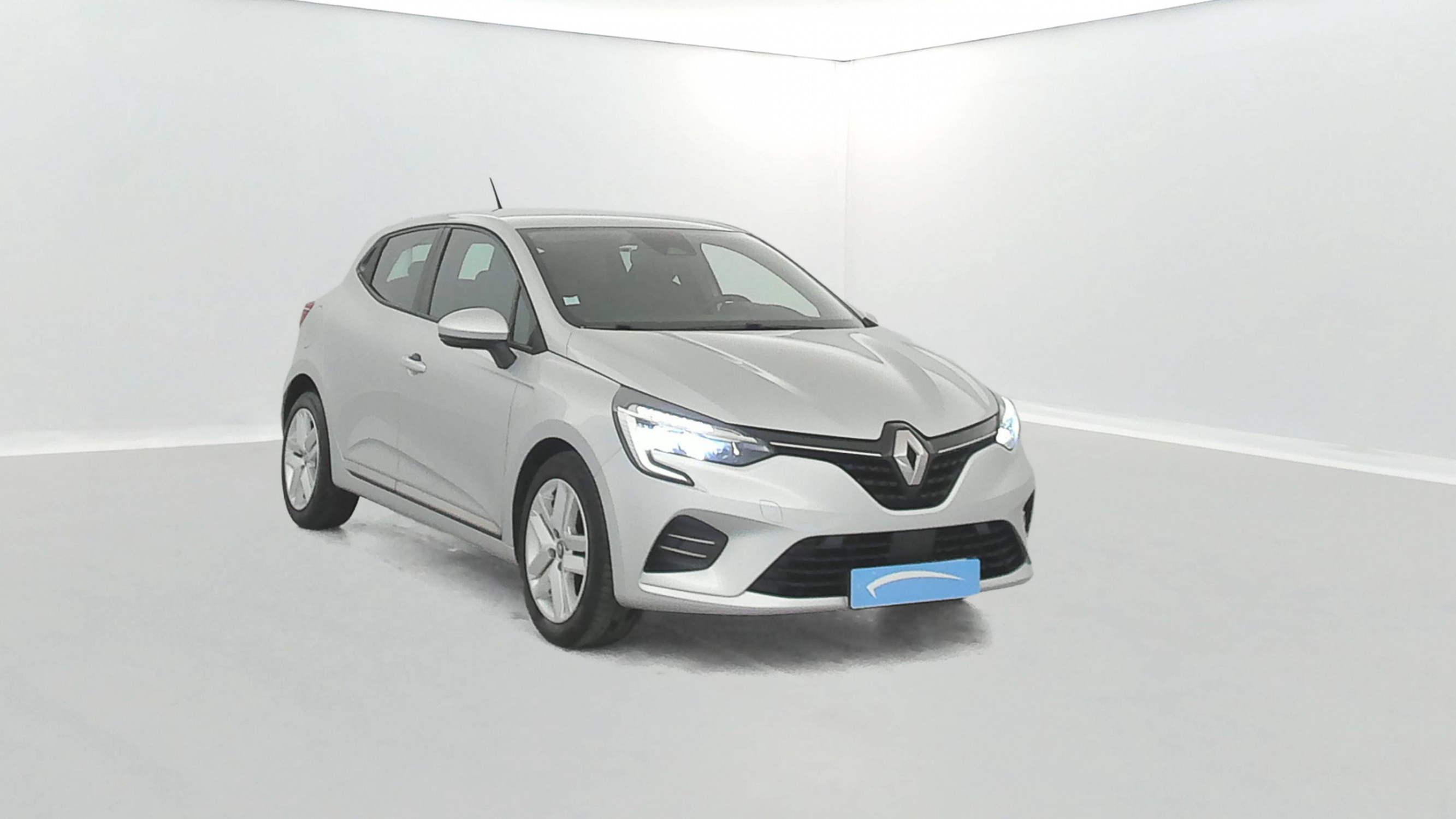 Vente en ligne Renault Clio 5 Clio TCe 90 - 21N au prix de 13 890 €