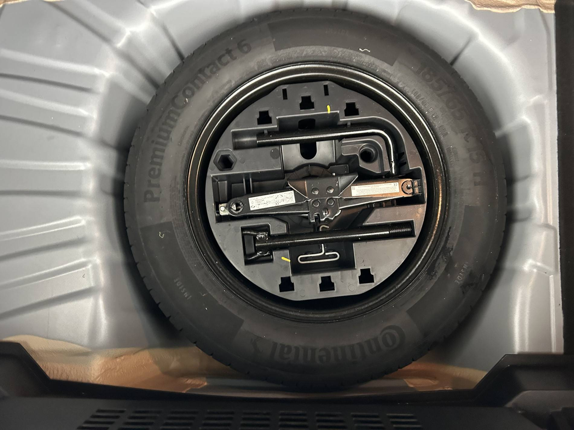 Vente en ligne Renault Clio 5 Clio TCe 90 - 21N au prix de 13 890 €