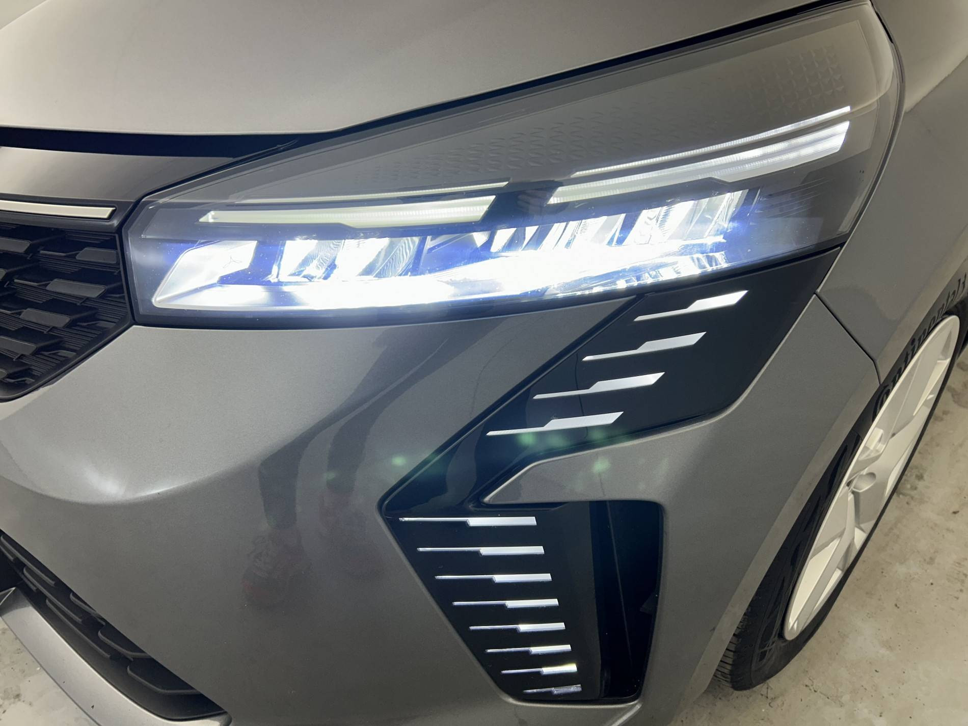 Vente en ligne Renault Clio 5 Clio TCe 90 au prix de 16 390 €