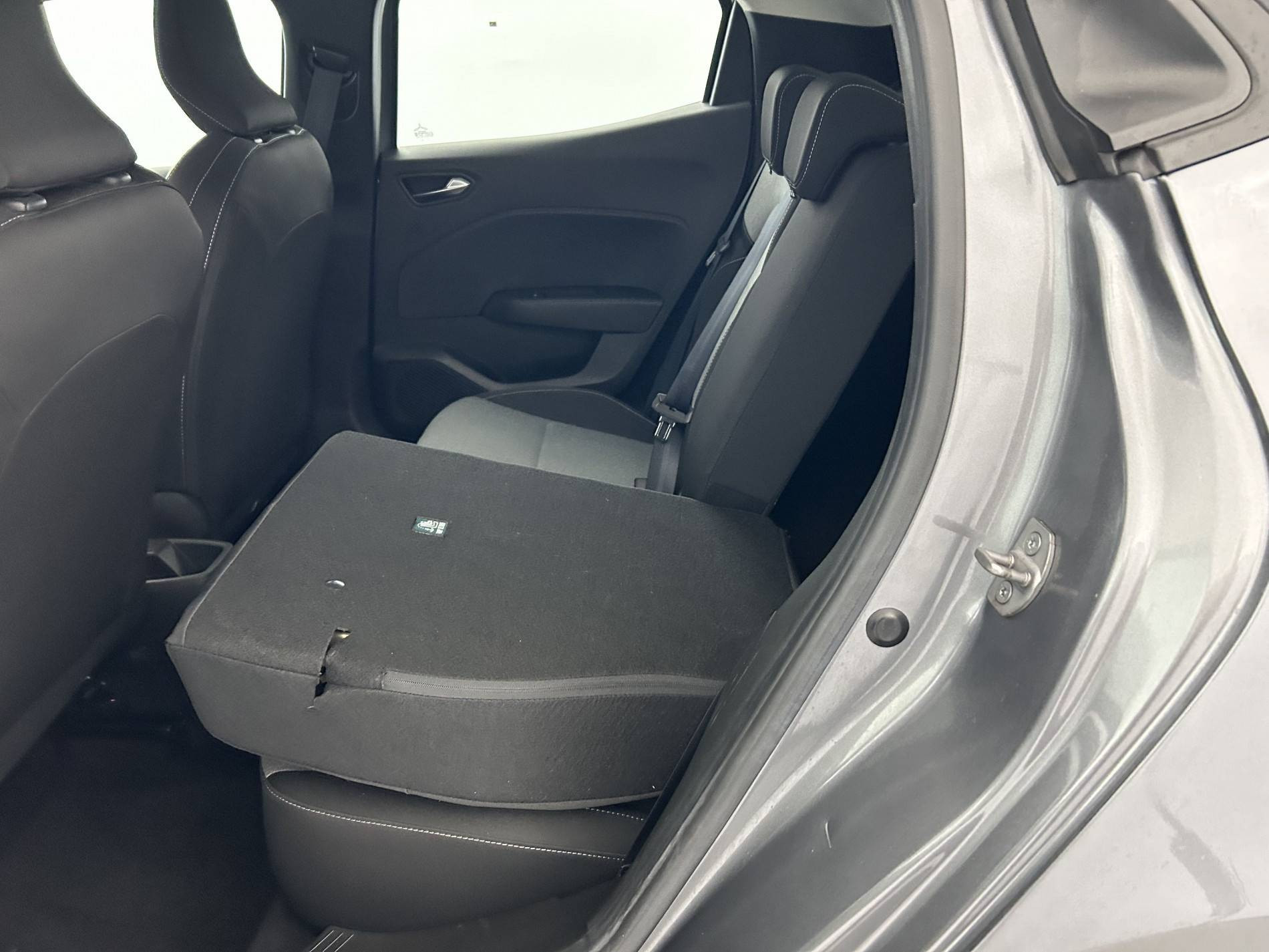 Vente en ligne Renault Clio 5 Clio TCe 90 au prix de 16 390 €