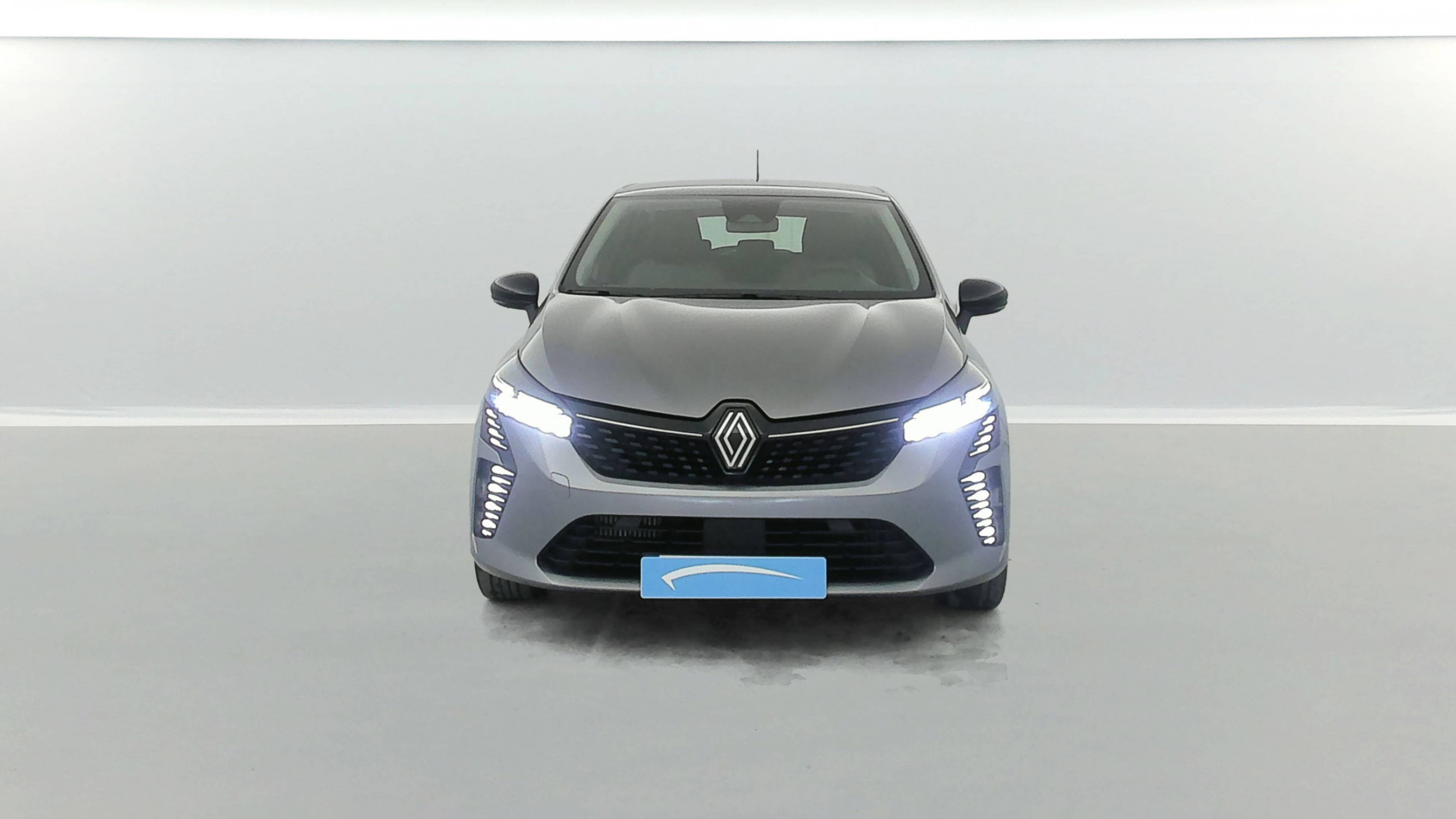 Vente en ligne Renault Clio 5 Clio TCe 90 au prix de 16 390 €