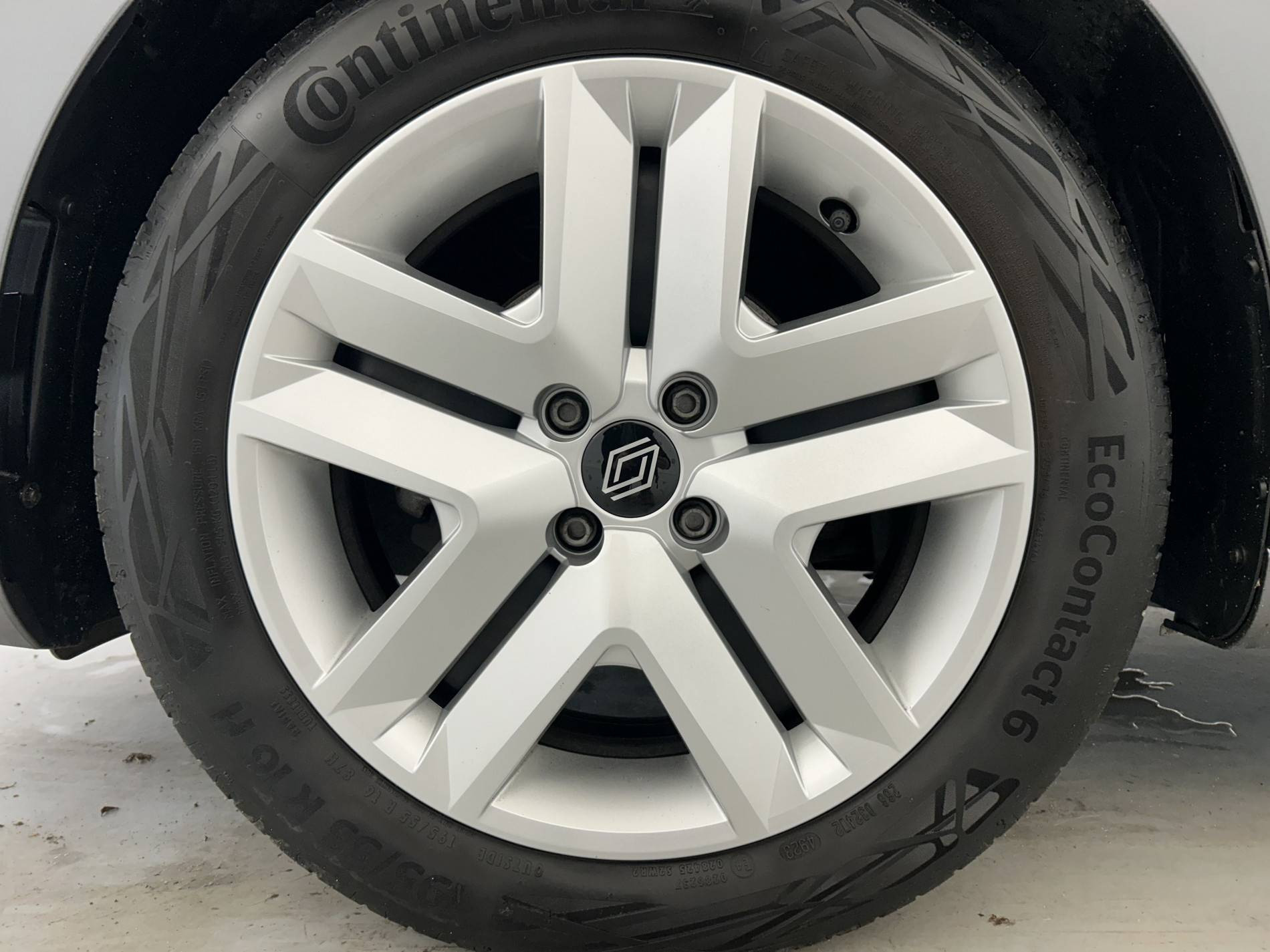 Vente en ligne Renault Clio 5 Clio TCe 90 au prix de 16 390 €