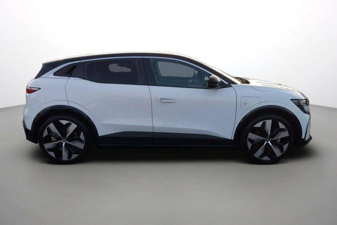 Vente en ligne Renault Megane E-Tech  EV60 220 ch super charge au prix de 24 999 €