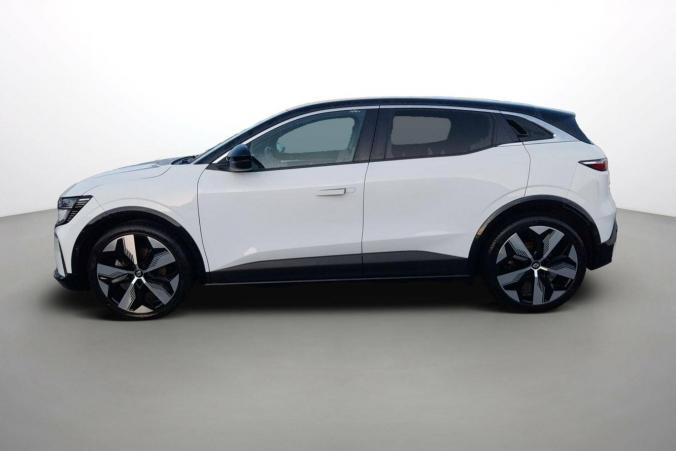 Vente en ligne Renault Megane E-Tech  EV60 220 ch super charge au prix de 24 999 €