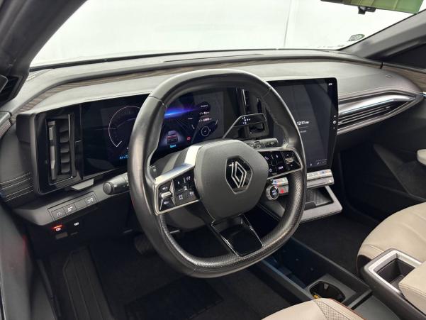 Vente en ligne Renault Megane E-Tech  EV60 220 ch super charge au prix de 24 999 €