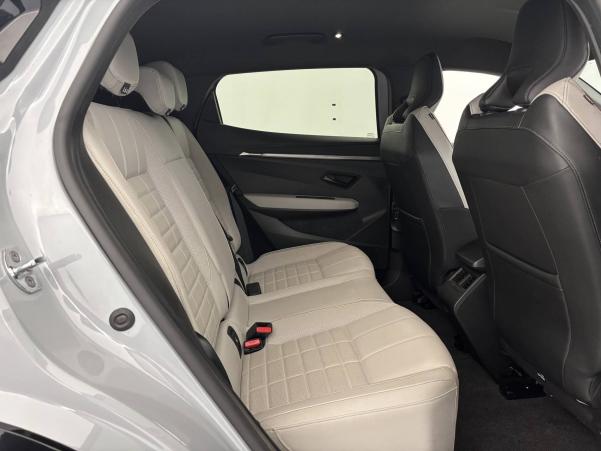 Vente en ligne Renault Megane E-Tech  EV60 220 ch super charge au prix de 24 999 €
