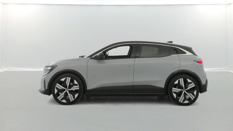 Vente en ligne Renault Megane E-Tech  EV60 220 ch super charge au prix de 24 999 €