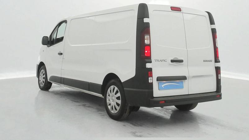 Vente en ligne Renault Trafic 3 Fourgon TRAFIC FGN L2H1 1300 KG DCI 120 au prix de 21 999 €