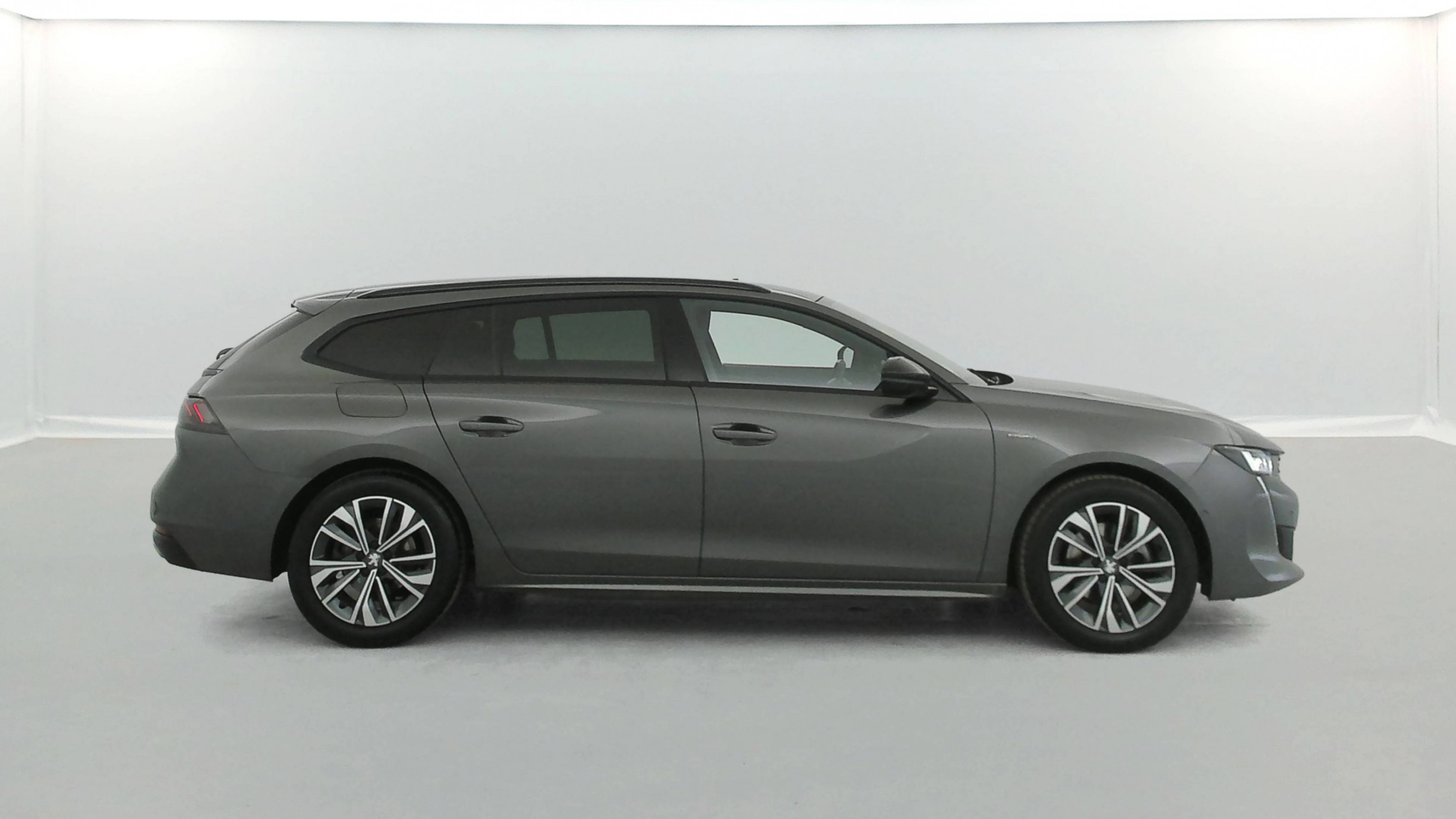 Vente en ligne Peugeot 508 SW  BlueHDi 130 ch S&S EAT8 au prix de 16 390 €