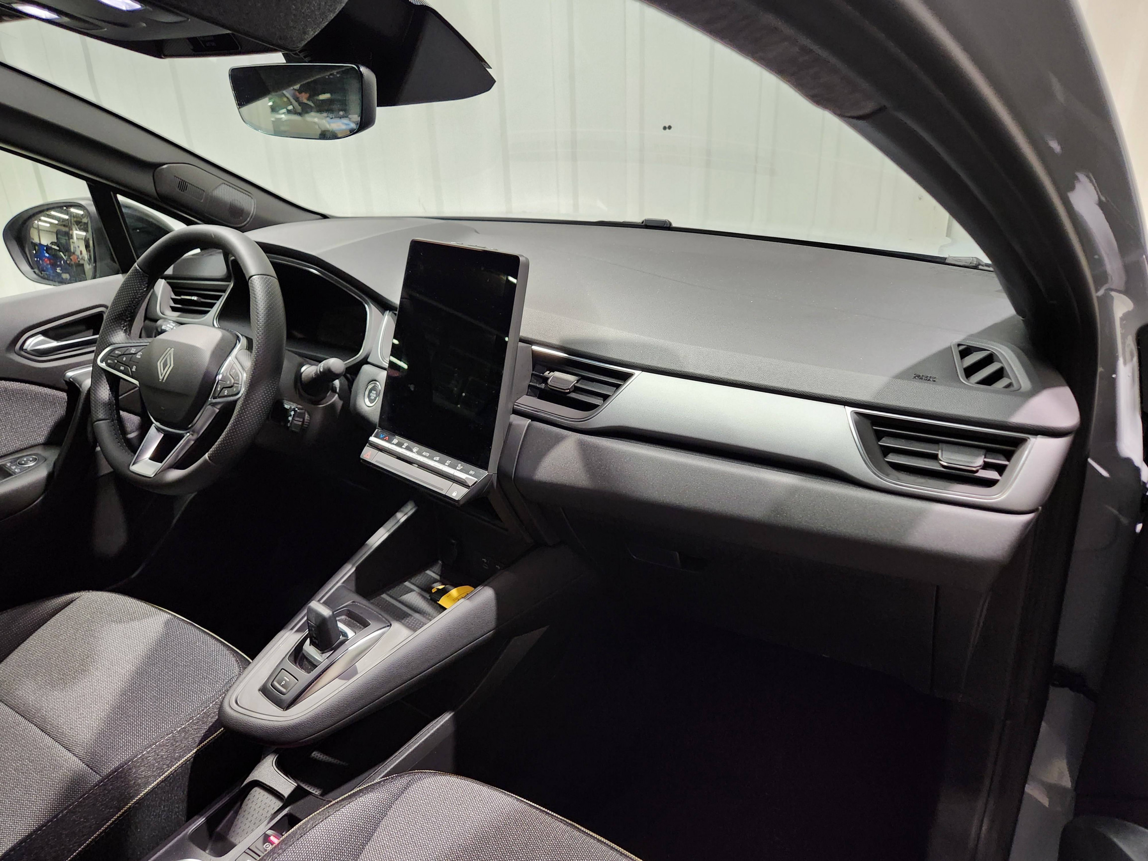 Vente en ligne Renault Symbioz  E-Tech full hybrid 160 ch au prix de 32 290 €