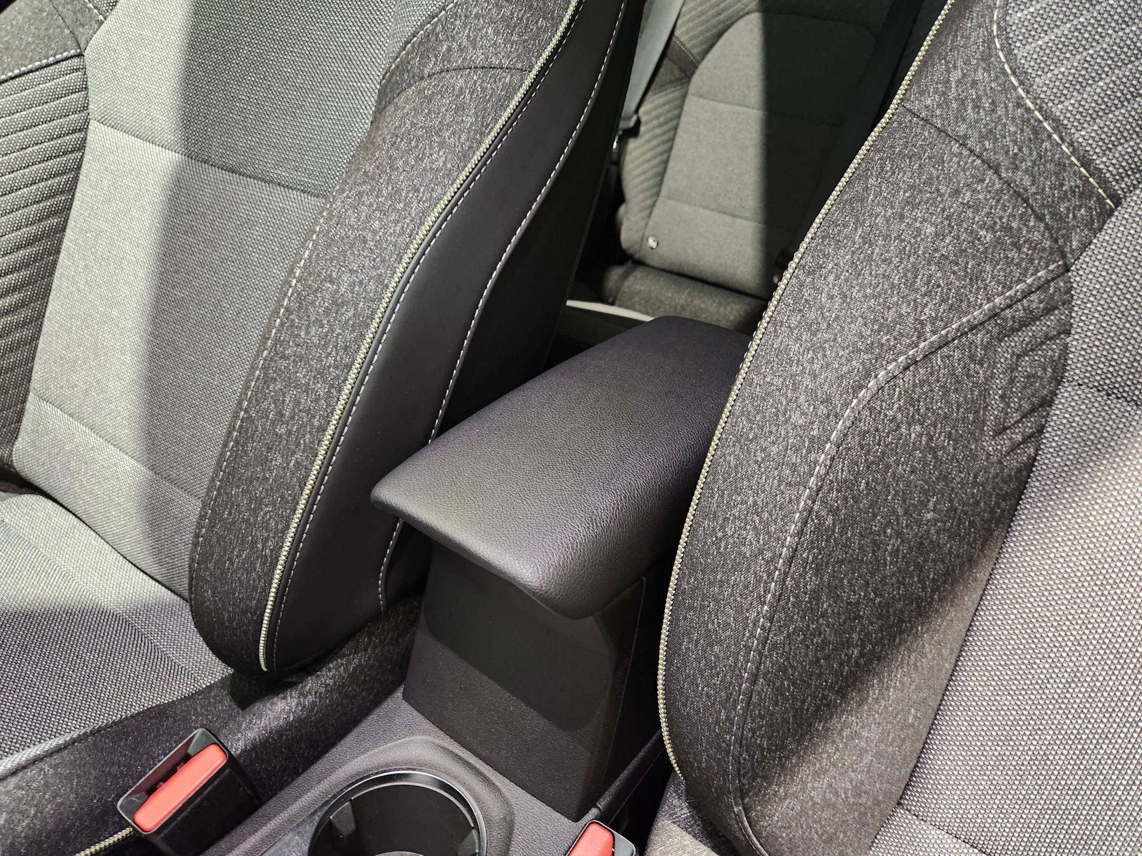 Vente en ligne Renault Symbioz  E-Tech full hybrid 160 ch au prix de 32 290 €