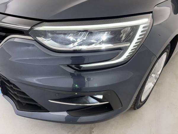 Vente en ligne Renault Megane 4 Estate Mégane IV Estate E-TECH Plug-In Hybride 160 - 21N au prix de 17 590 €