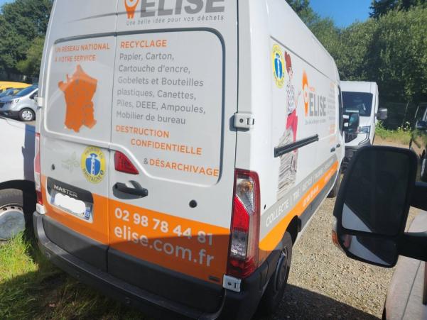 Vente en ligne Renault Master Fourgon MASTER FGN TRAC F3500 L2H2 ENERGY DCI 150 au prix de 23 998 €
