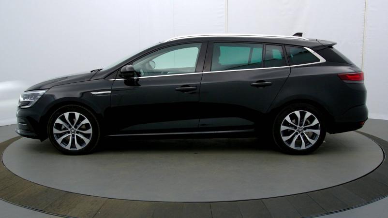Vente en ligne Renault Megane 4 Estate  Blue dCi 115 EDC au prix de 24 999 €