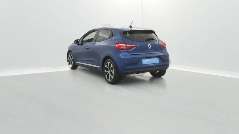 Vente en ligne Renault Clio 5 Clio Blue dCi 100 au prix de 16 499 €