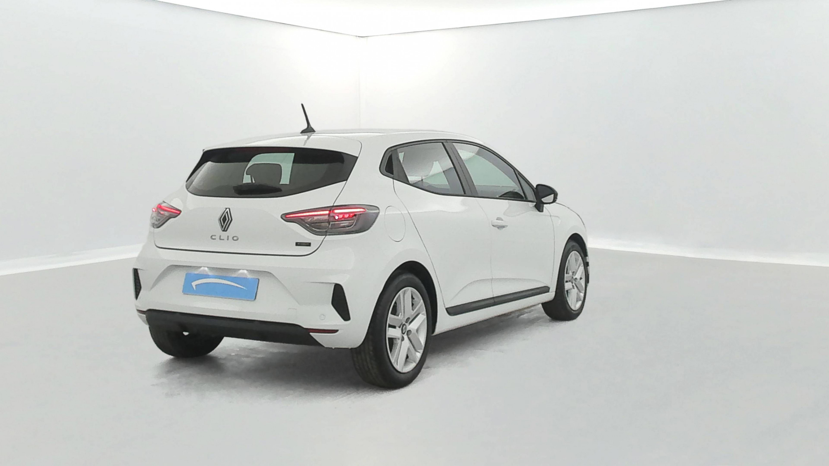 Vente en ligne Renault Clio 5 Clio E-Tech full hybrid 145 ch GSR2 au prix de 20 499 €