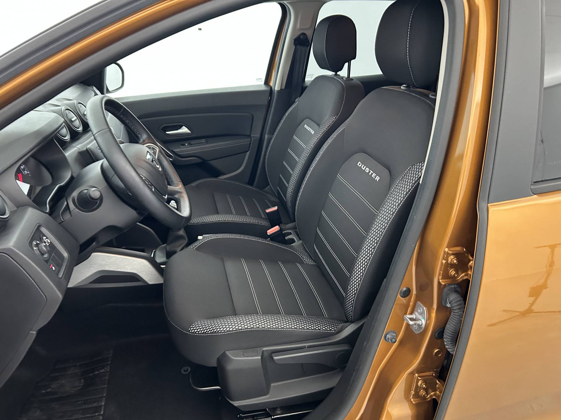 Vente en ligne Dacia Duster  ECO-G 100 4x2 au prix de 15 999 €