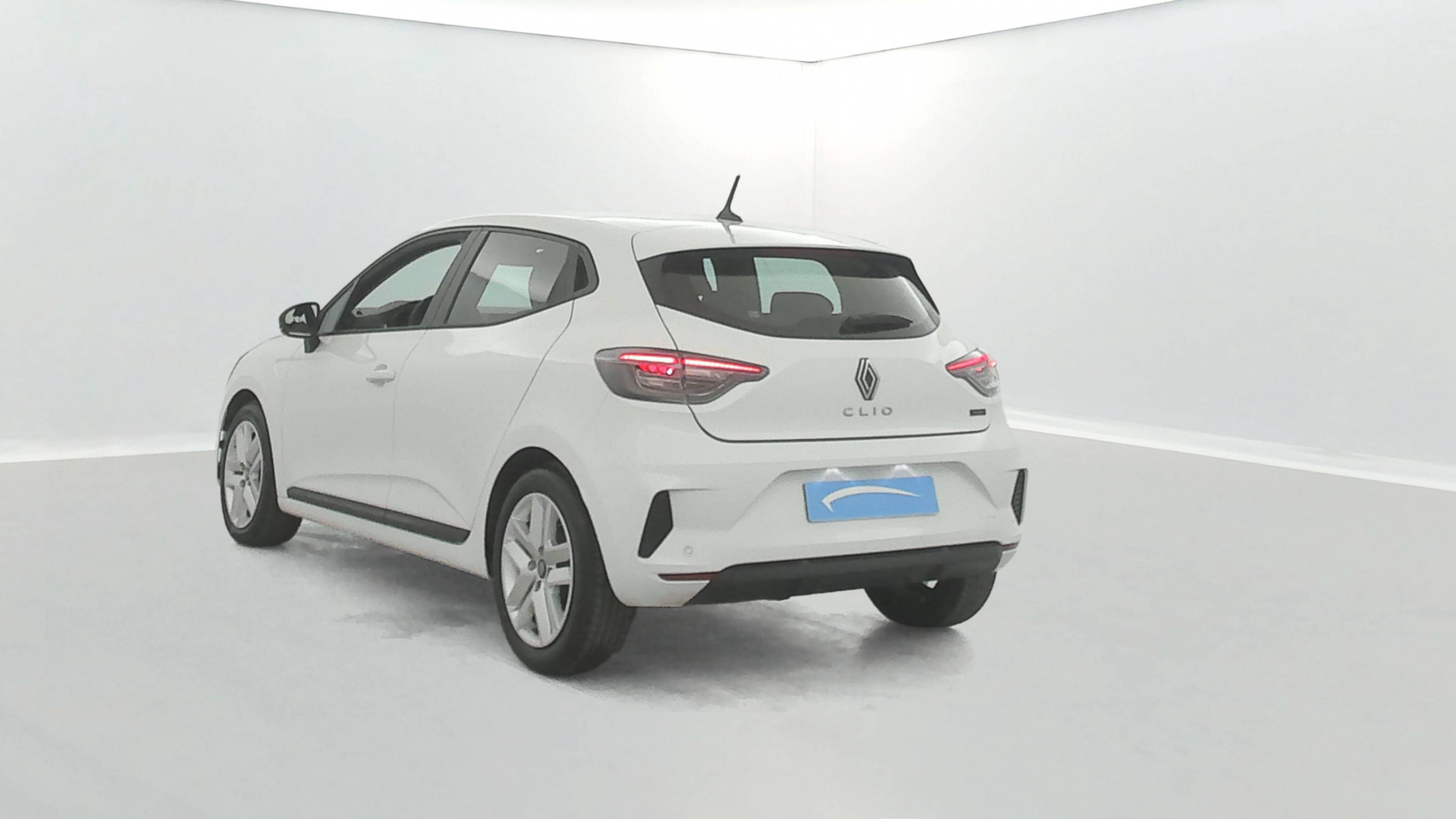 Vente en ligne Renault Clio 5 Clio E-Tech full hybrid 145 ch GSR2 au prix de 20 499 €