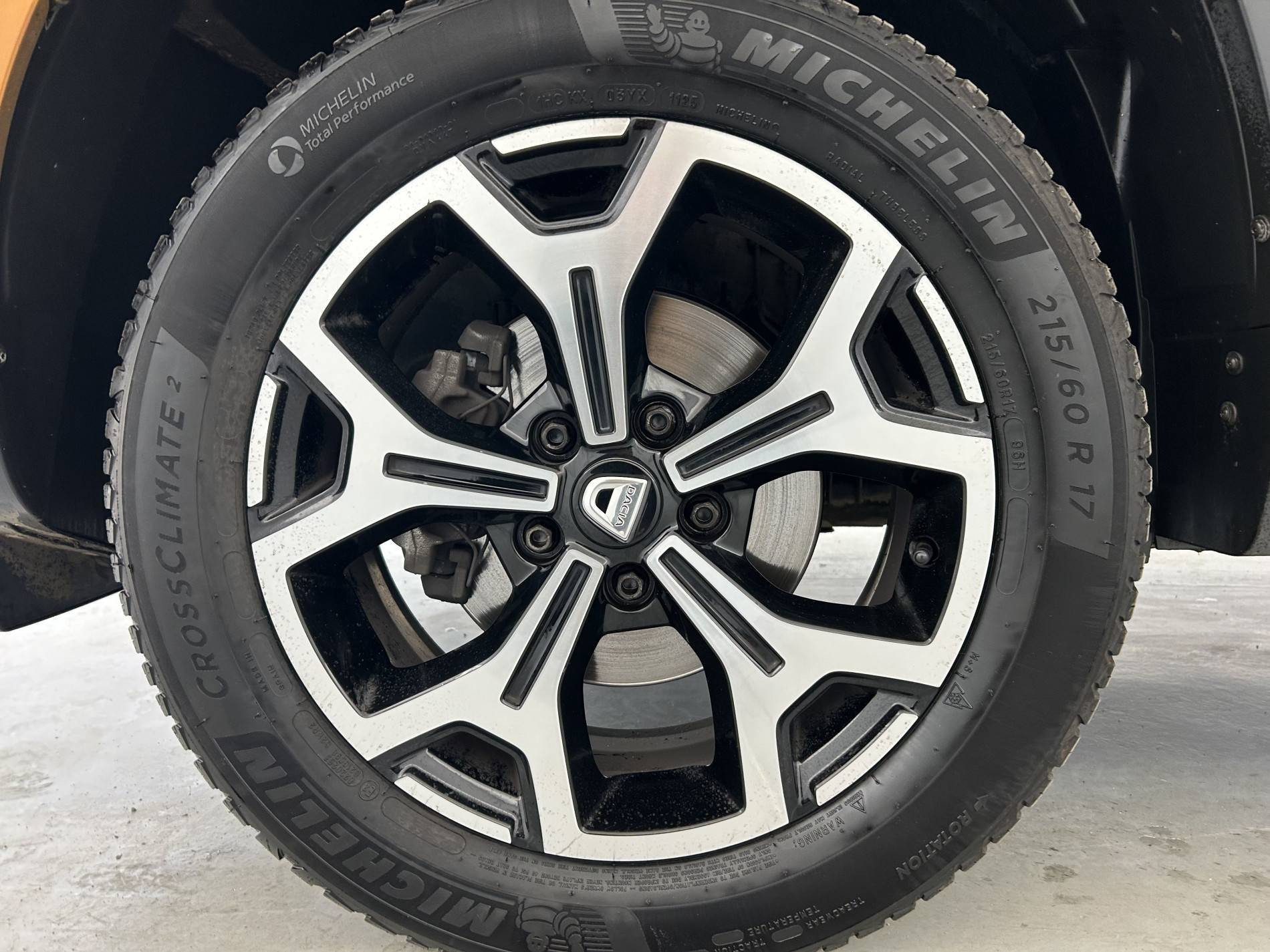 Vente en ligne Dacia Duster  ECO-G 100 4x2 au prix de 15 999 €