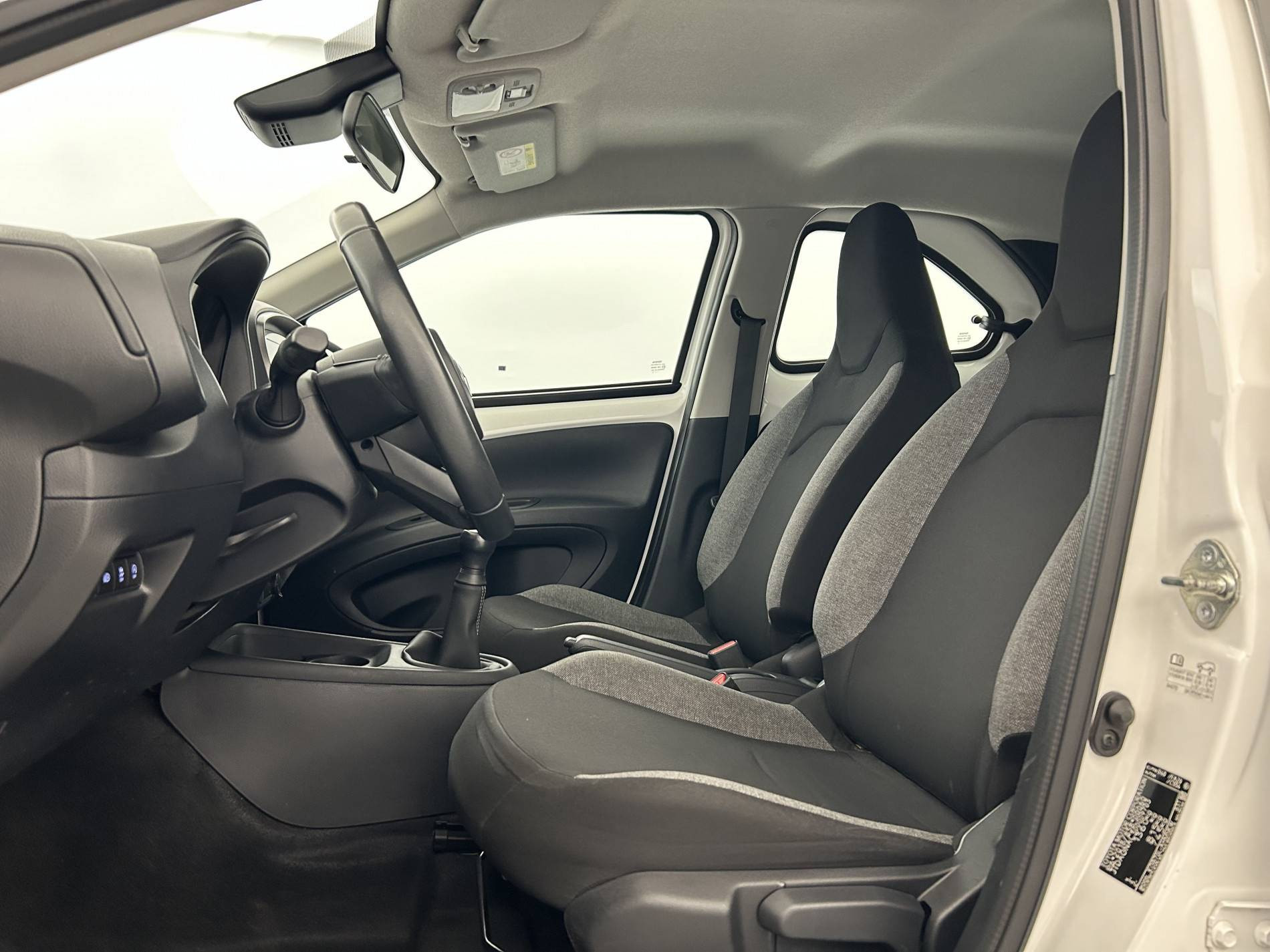 Vente en ligne Toyota Aygo X  1.0 VVT-i 72 au prix de 12 999 €