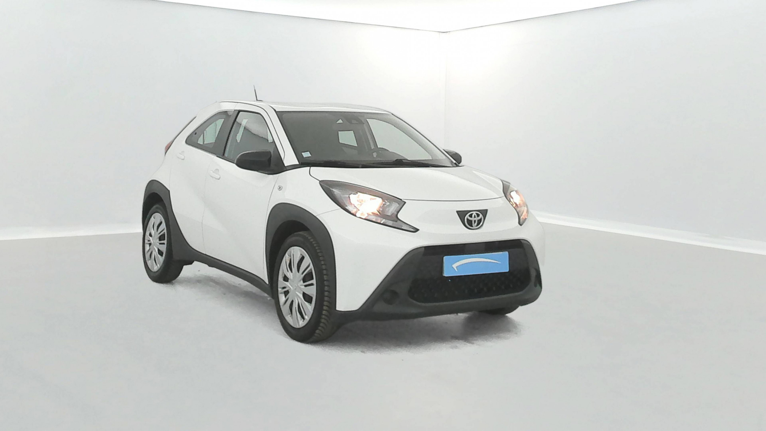 Vente en ligne Toyota Aygo X  1.0 VVT-i 72 au prix de 12 999 €