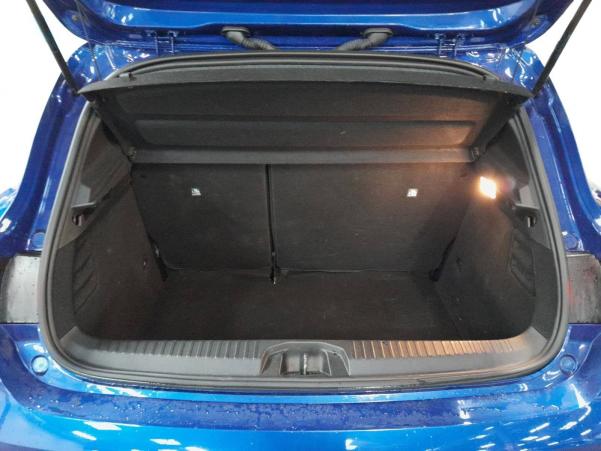 Vente en ligne Renault Clio 5 Clio TCe 90 au prix de 18 299 €