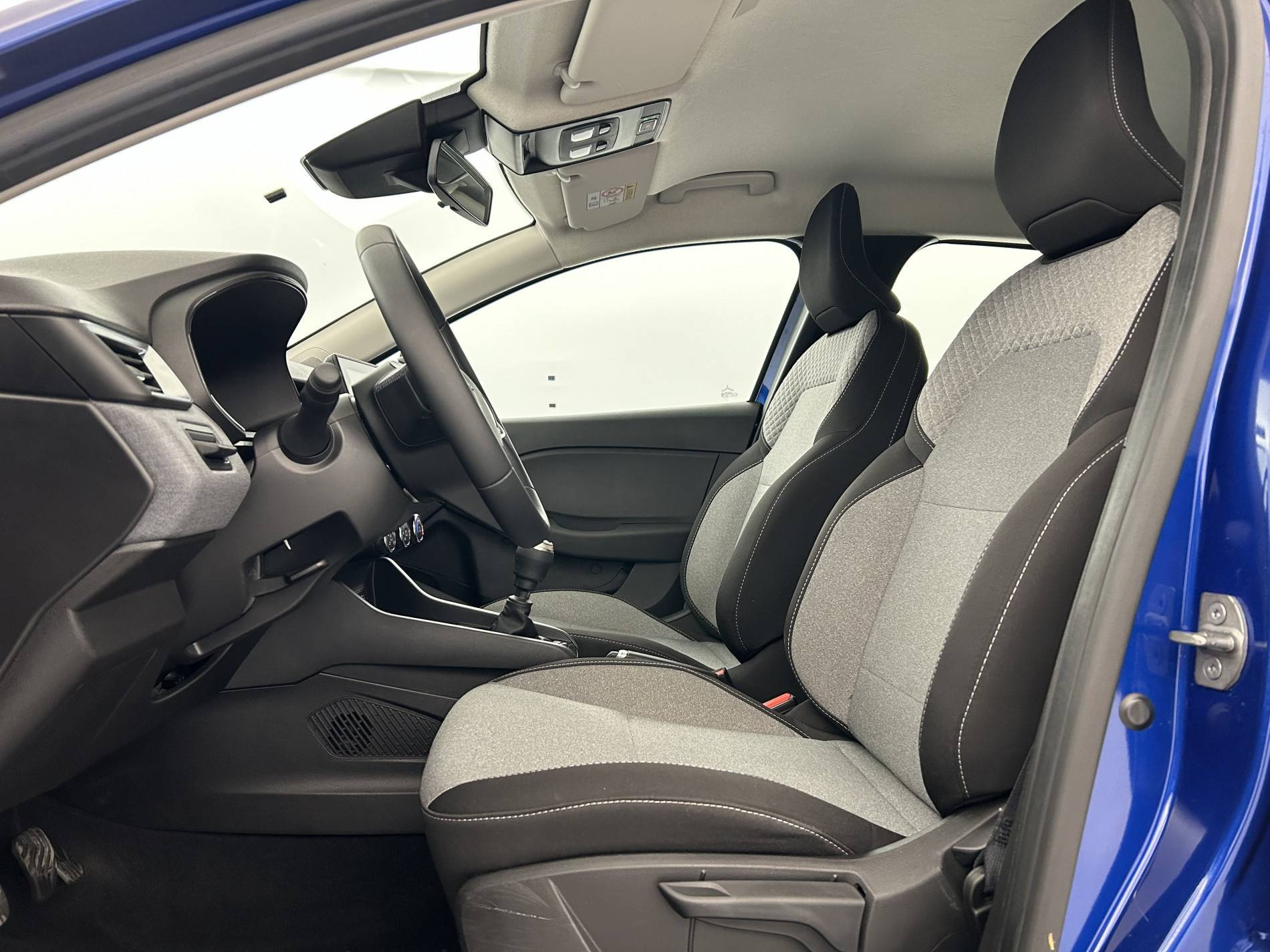 Vente en ligne Renault Clio 5 Clio Blue dCi 100 ch GSR2 au prix de 15 390 €