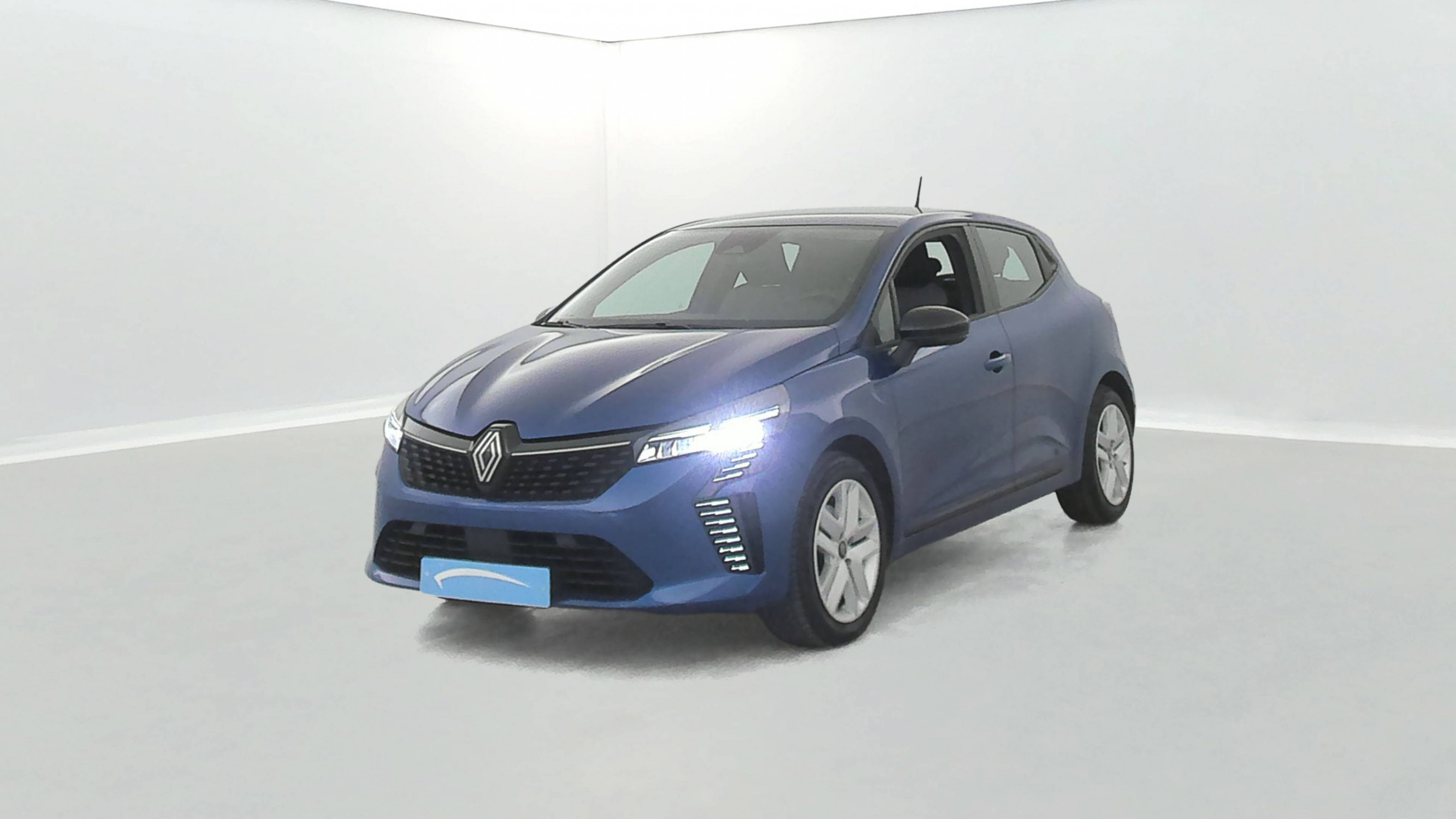 Renault Clio 5 Clio Blue dCi 100 ch GSR2 occasion de 2023 en vente à Morlaix