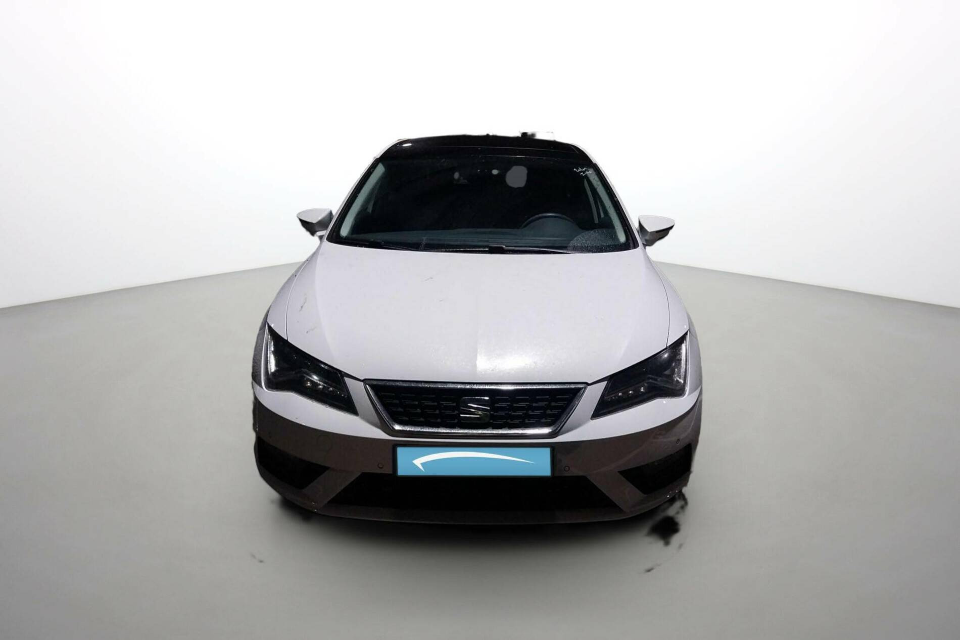 Vente en ligne Seat Leon  1.0 EcoTSI 115 Start/Stop BVM6 au prix de 12 999 €
