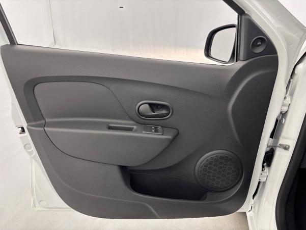 Vente en ligne Dacia Sandero  TCe 90 au prix de 9 999 €