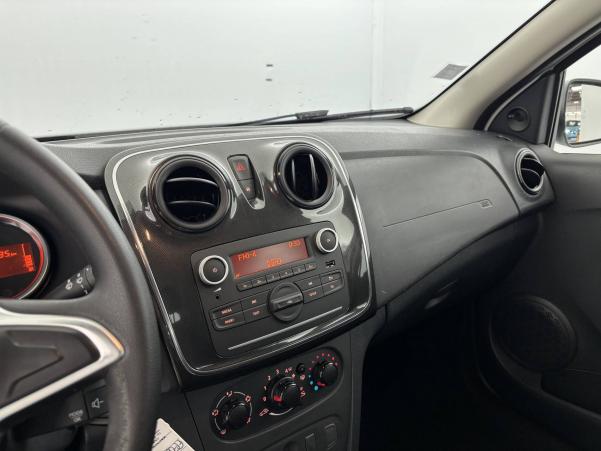 Vente en ligne Dacia Sandero  TCe 90 au prix de 9 999 €