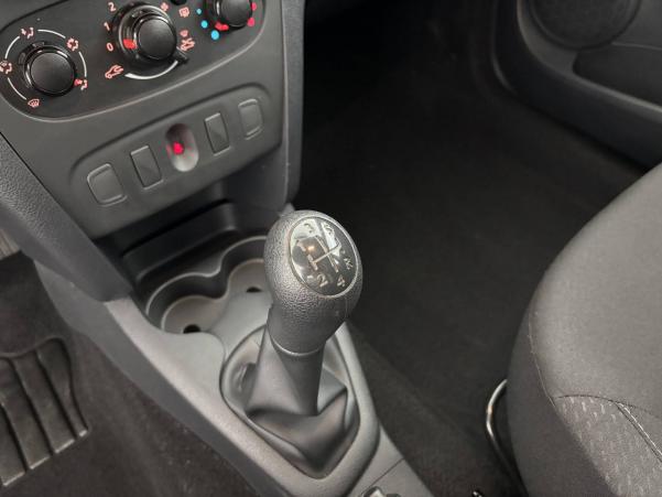 Vente en ligne Dacia Sandero  TCe 90 au prix de 9 999 €