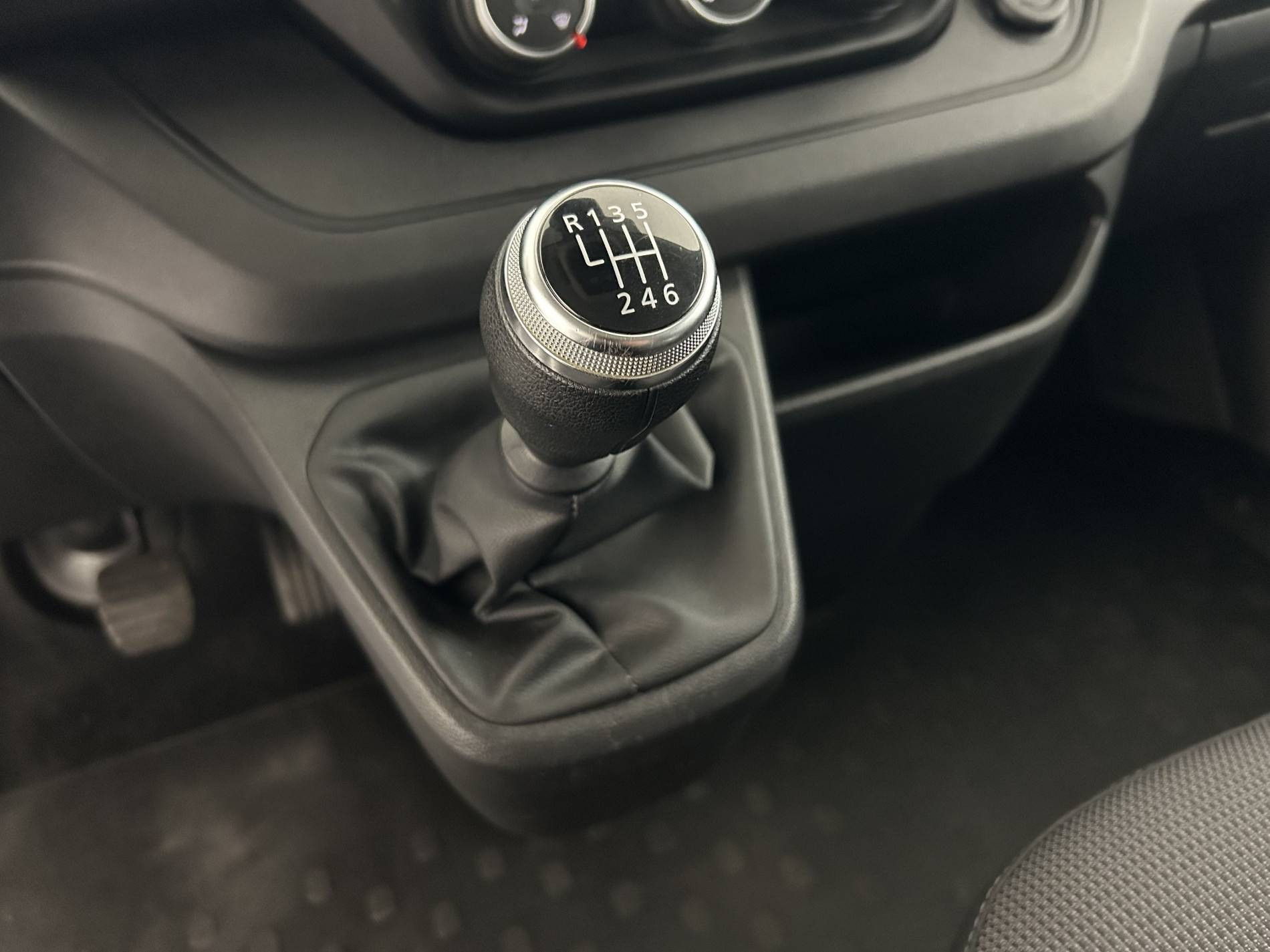 Vente en ligne Renault Trafic  L1 dCi 150 Energy S&S au prix de 29 890 €