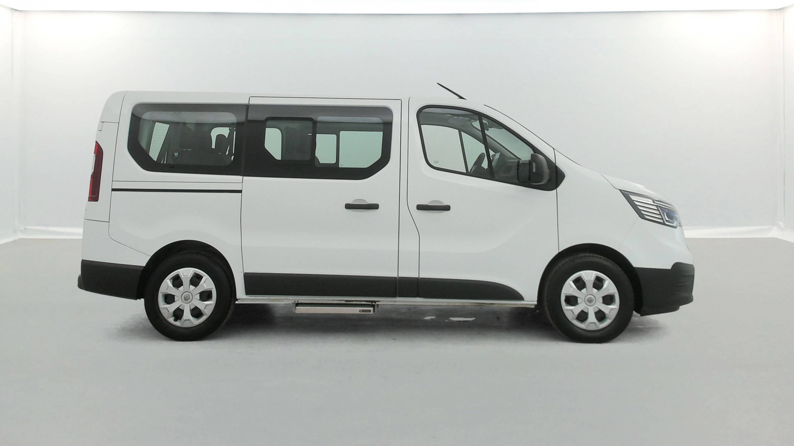 Vente en ligne Renault Trafic  L1 dCi 150 Energy S&S au prix de 29 890 €