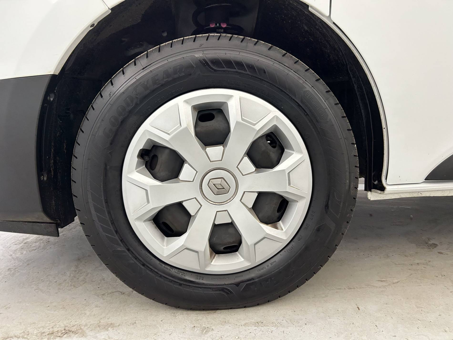 Vente en ligne Renault Trafic  L1 dCi 150 Energy S&S au prix de 29 890 €