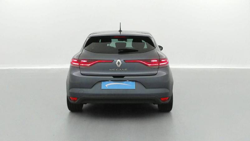 Vente en ligne Renault Megane 4 Mégane IV Berline Blue dCi 115 au prix de 17 499 €