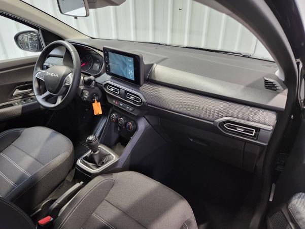 Vente en ligne Dacia Sandero  ECO-G 100 GSR2 au prix de 16 390 €