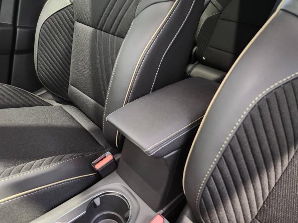 Vente en ligne Renault Symbioz  E-Tech full hybrid 145 au prix de 34 490 €