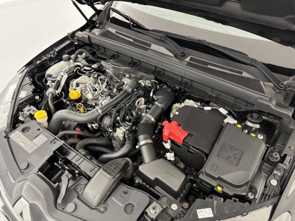 Vente en ligne Renault Arkana  mild hybrid 140 EDC FAP - 22 au prix de 22 390 €