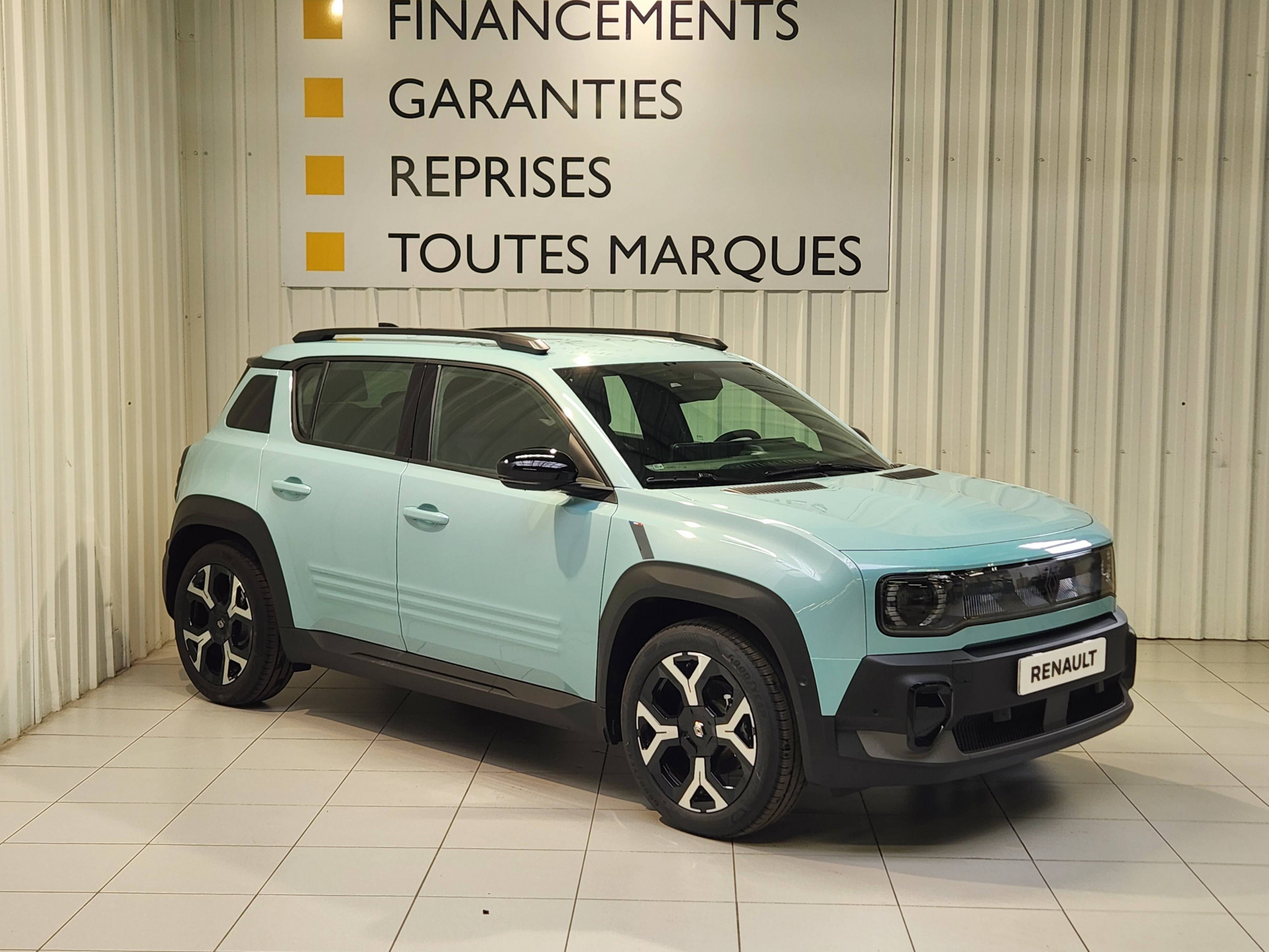 Vente en ligne Renault R4 E-Tech  150 ch autonomie confort au prix de 34 890 €