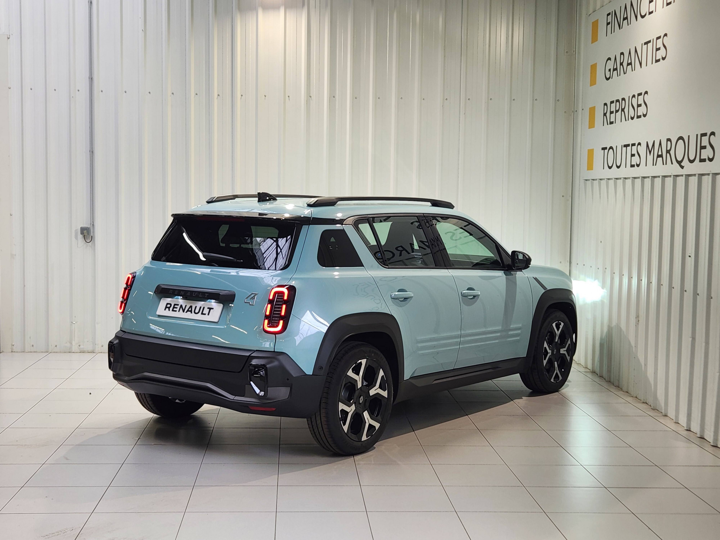 Vente en ligne Renault R4 E-Tech  150 ch autonomie confort au prix de 34 890 €