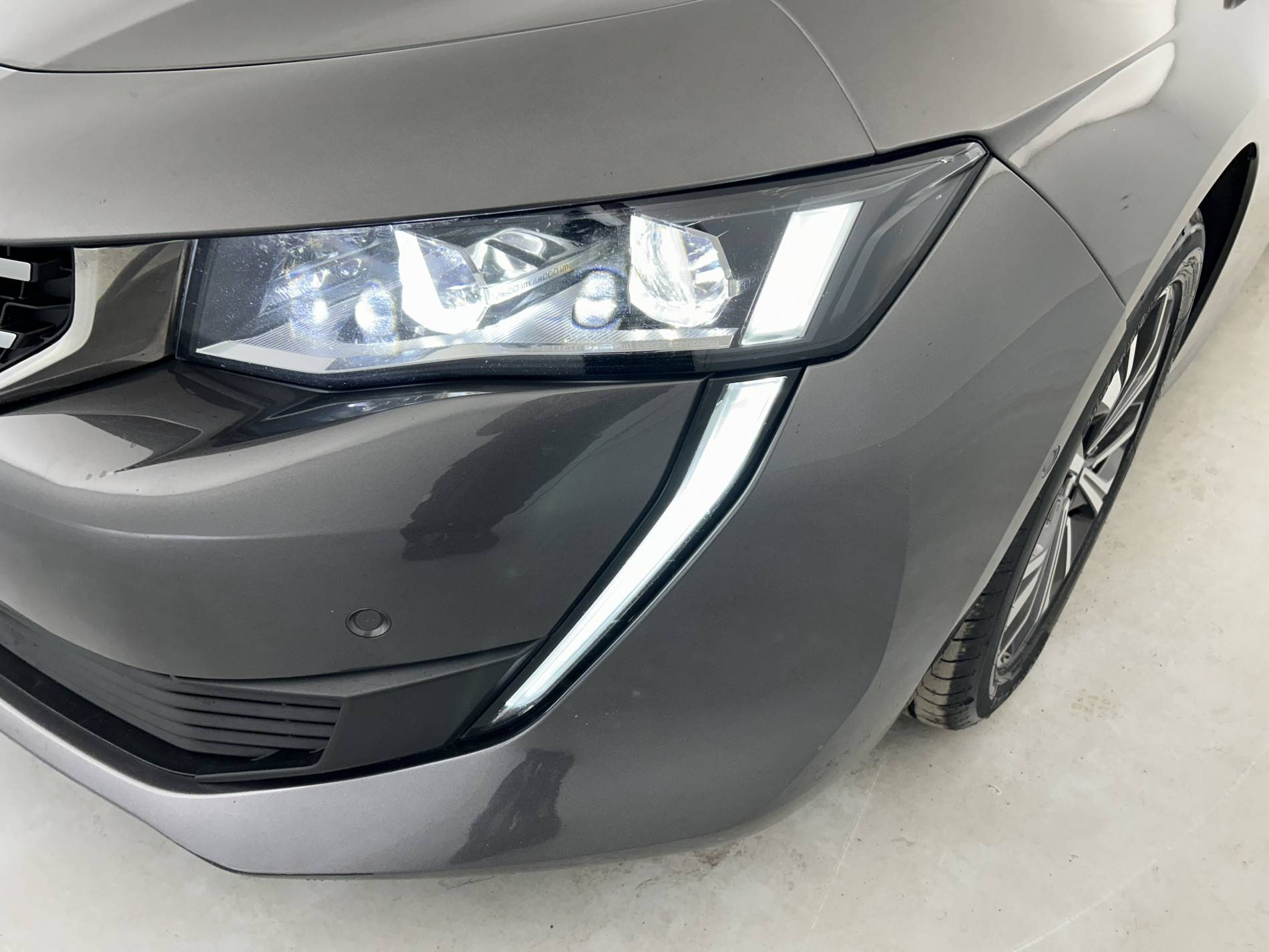 Vente en ligne Peugeot 508 SW  BlueHDi 130 ch S&S EAT8 au prix de 16 390 €