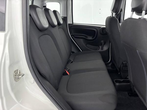 Vente en ligne Fiat Panda  1.0 70 ch Hybride BSG S/S au prix de 11 999 €