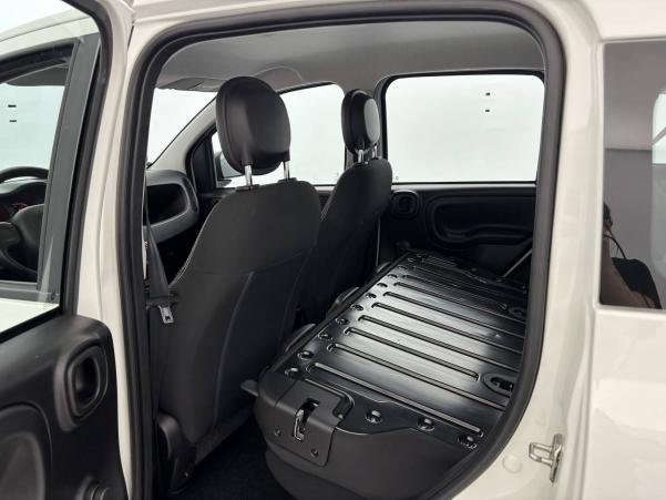 Vente en ligne Fiat Panda  1.0 70 ch Hybride BSG S/S au prix de 11 999 €