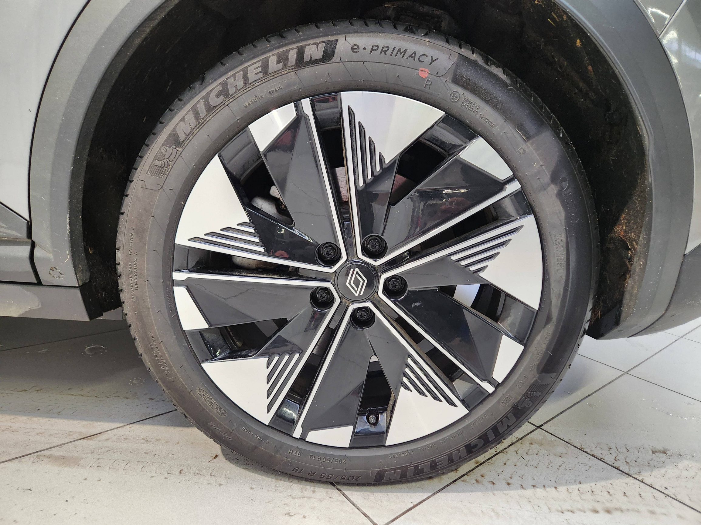 Vente en ligne Renault Scenic E-Tech  220 ch grande autonomie au prix de 43 990 €