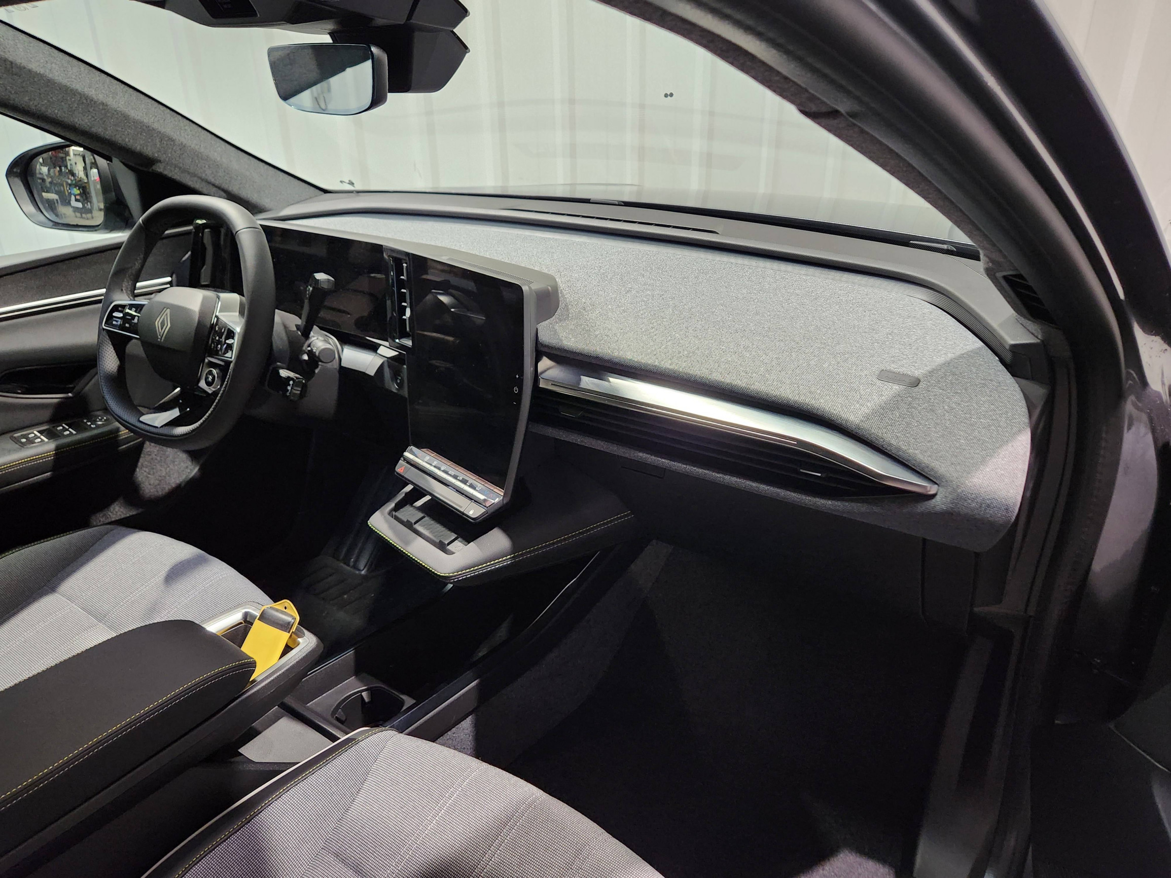 Vente en ligne Renault Scenic E-Tech  220 ch grande autonomie au prix de 43 990 €